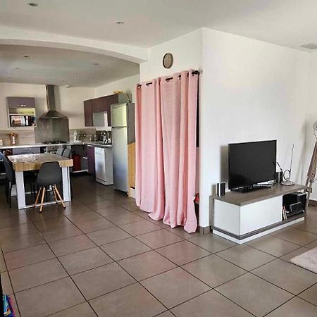 Appartement Dans Notre Maison Domessin Eksteriør billede