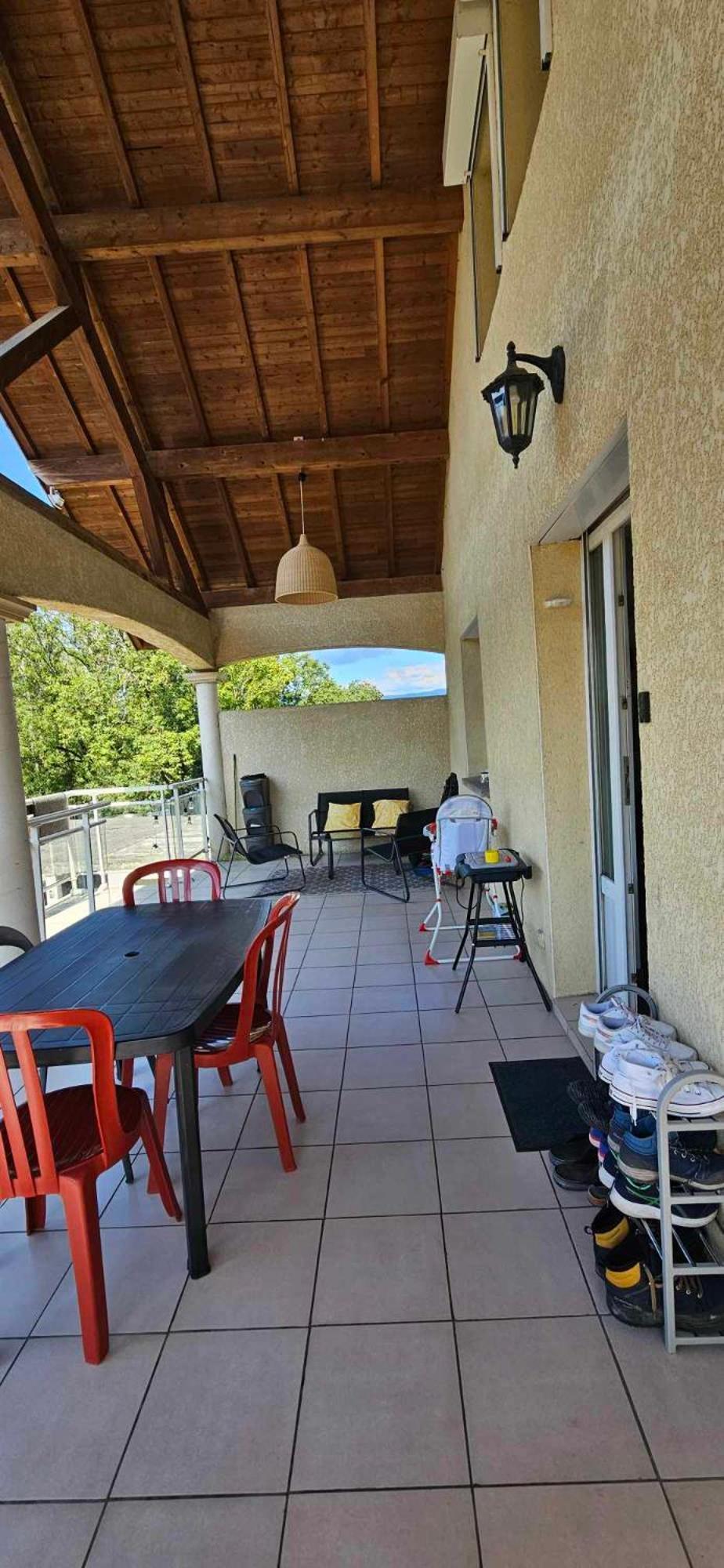 Appartement Dans Notre Maison Domessin Eksteriør billede
